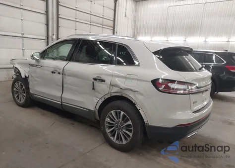 2022 Lincoln Nautilus Standard z USA, uszkodzony, nr VIN 2LMPJ6J98NBL00869